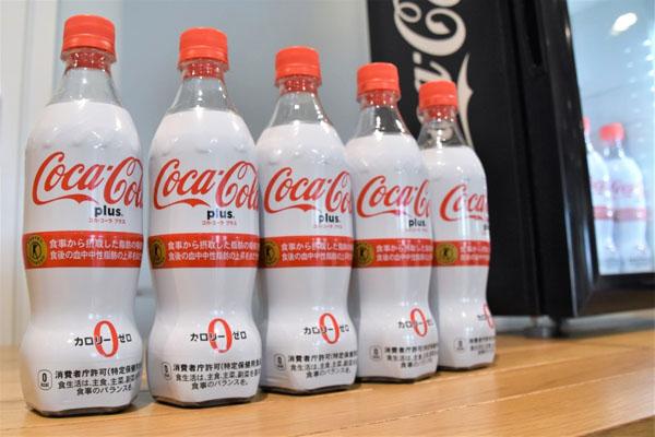 日本限定 保健可樂 Coca-Cola plus 