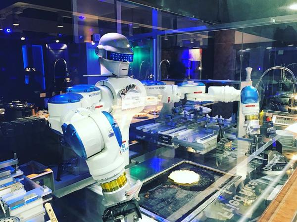 恐龍做 Receptionist酒店 即將登陸東京