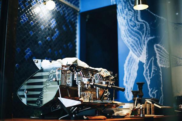 藍色小清新 曼谷隱世鯨魚 café