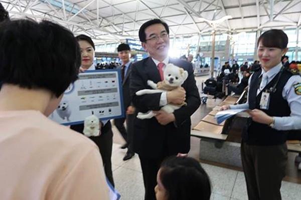 報告！ 韓國仁川機場出現萌爆松鼠狗！