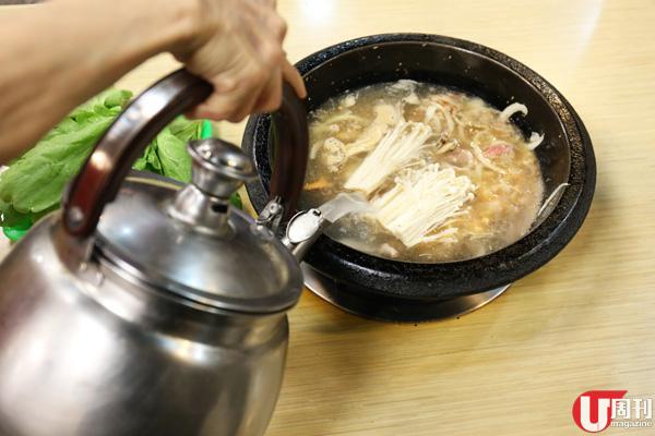 炒完，再加上雞湯，食物保留了炒的香氣。