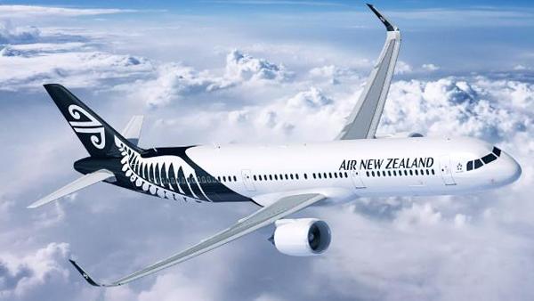 Air New Zealand（新西蘭航空）將銀蕨標誌同埋國花放係機尾。