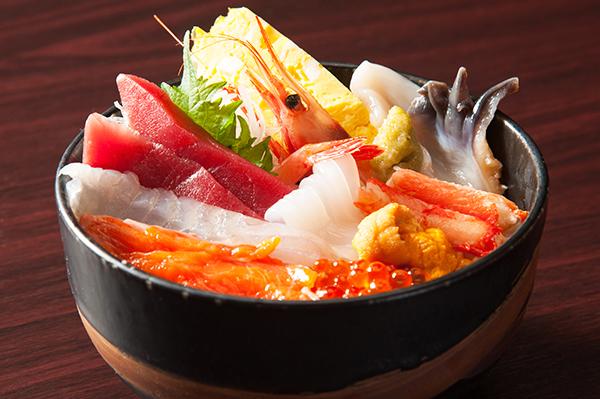  大大碗海鮮海鮮丼都只係 1,800 日圓（約 126 港元）