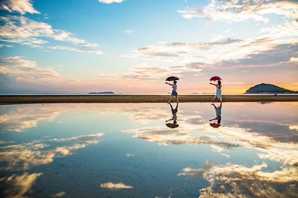 日本 版 天空之鏡 父母ヶ浜海岸 絕美海天一色　