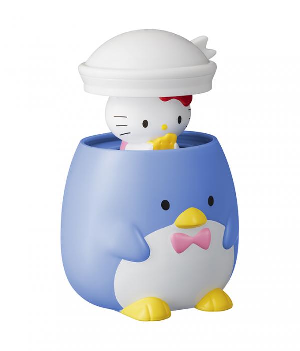 企鵝 Sam（Tuxedosam ）點心罐，按 Sam 的帽子，就會發現偷食芝士的 Hello Kitty。