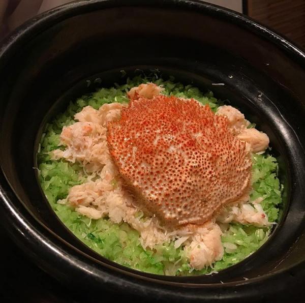 日本食家稱為驚異的蟹飯。(圖：amanyon529 @ig)