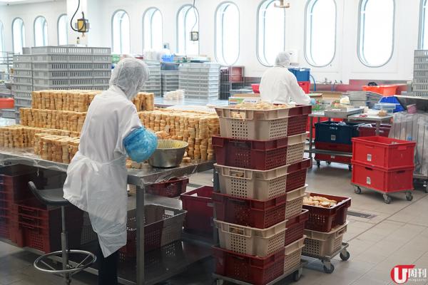 廚房分有中央廚房、餅房、果房、芝士房等。