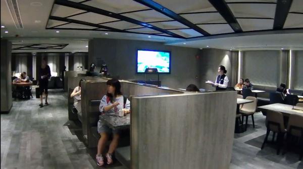 香港機場貴賓室 邊張信用卡入得？