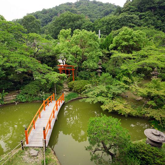  旅館還有佔地達 3,000 坪的日式庭園，記得要預留時間換上浴衣影靚相。（相：Rakuten Travel 網頁）