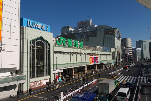 東京 JR 新宿站各出口 可前往哪些商場？【詳解附地圖】