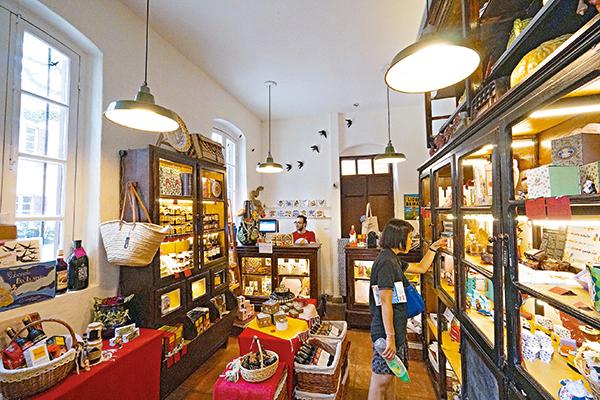 主播識葡識食 高手在民間 