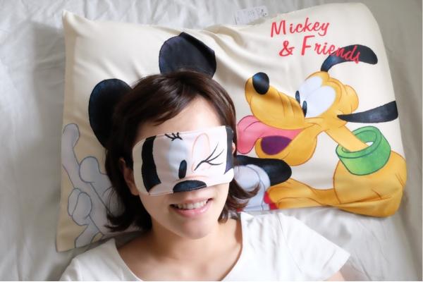 米奇及布魯托枕頭套連眼罩，售價：4,990日圓