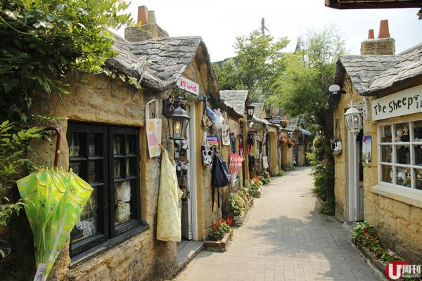 出返大街，還可以造型十足童話村的 Yufuin Floral Village 逛逛。