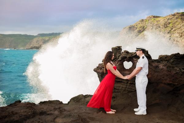 結婚呢啲嘢一生人一次，喺心型石前面影婚紗相，兩個人就可以愛到海枯石爛啦～（圖：Paul Bellinger Photography @ Facebook）