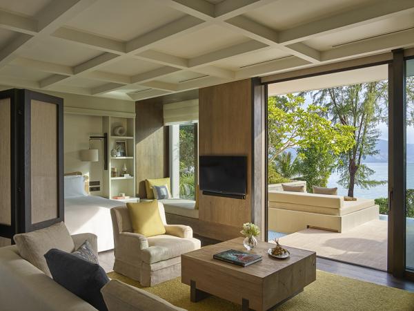  房間設計將大自然素材融入淡淡泰式風情。
