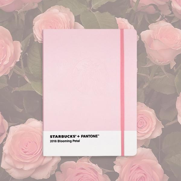 粉紅色是週間手帳，代表盛開的花瓣，可以用一本粉紅色的手帳本計劃日程，少女心都要爆發啦﹗