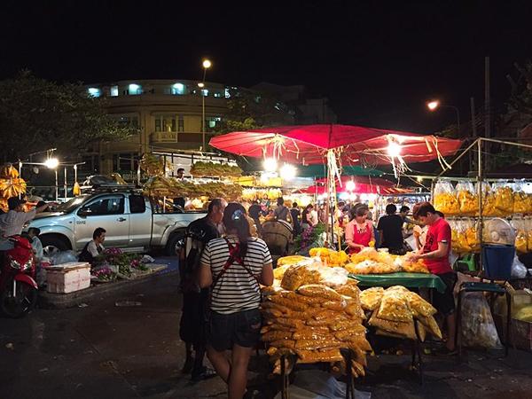 曼谷另類玩法 坐交通船玩盡湄南河精華遊