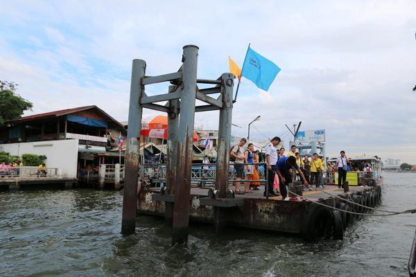 曼谷另類玩法 坐交通船玩盡湄南河精華遊