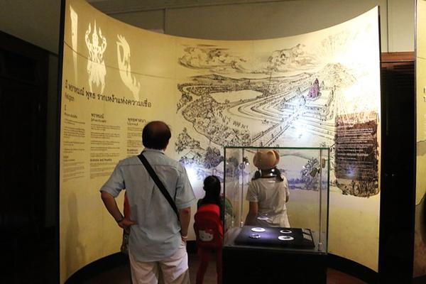 曼谷另類玩法 坐交通船玩盡湄南河精華遊