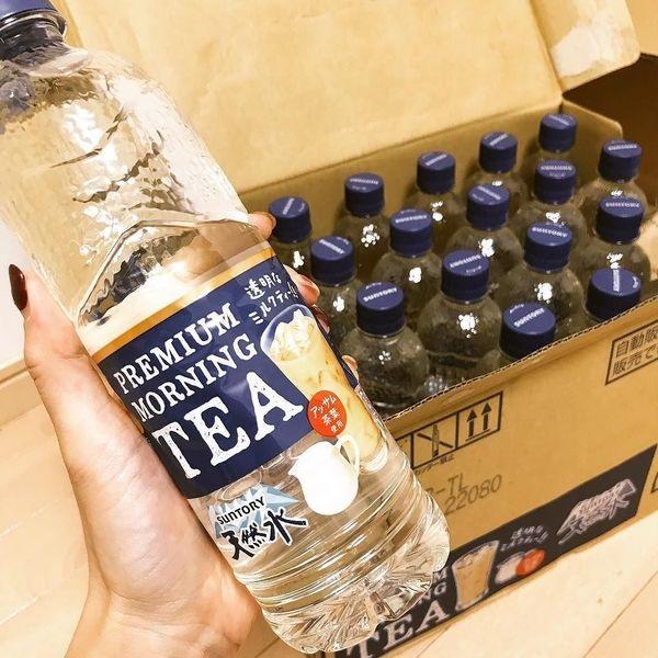 透明顏色驚為天人,無論台灣及香港人都覺得神奇,雖然引來不少話題,不過對於奶茶的味道卻頗一致,幾乎沒有好評,更有人表示只喝到化學味道,而大部分試過的人都表示唔會再有第二次,不過當然亦有例外。(圖:rarirurun06@ig、IG 截圖) 透明顏色驚為天人,無論台灣及香港人都覺得神奇,雖然引來不少話題,不過對於奶茶的味道卻頗一致,幾乎沒有好評,更有人表示只喝到化學味道,而大部分試過的人都表示唔會再有第二次,不過當然亦有例外。(圖:rar