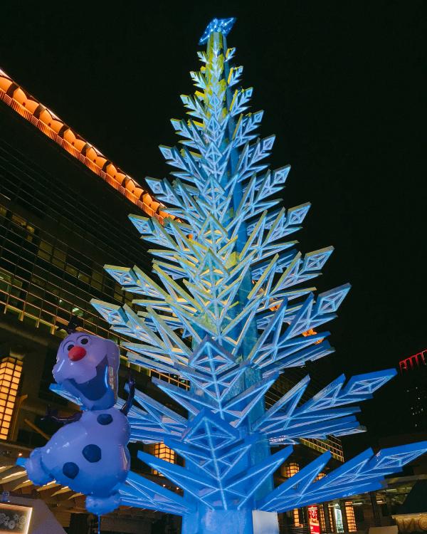 台北 101 過聖誕 全球首個冰雪奇緣嘉年華 