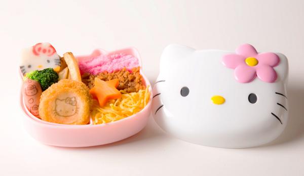 超可愛！日本 Sanrio Puroland 彩虹餐廳卡通夢幻新菜單 