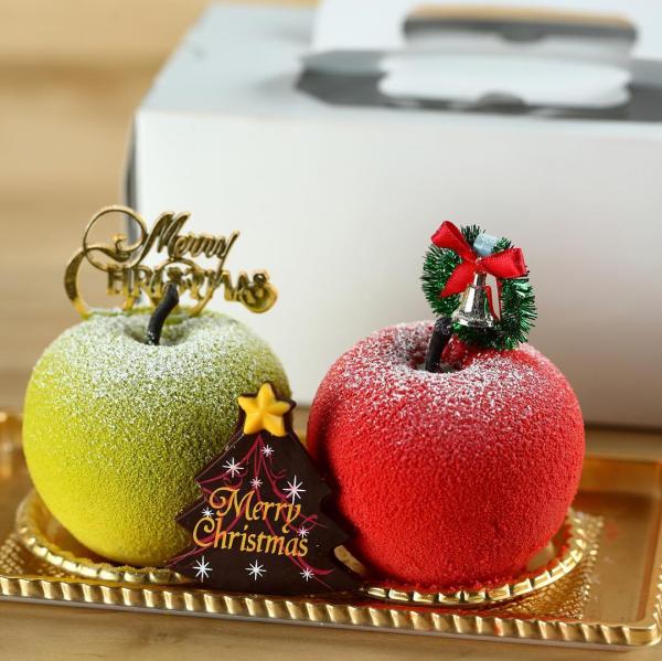 「原宿蘋果」聖誕節版本新登場，於12月20日或之前接受預約，紅綠「蘋果」並排再加上聖誕裝飾，超有氣氛！售價：紅綠兩個「蘋果」1600日圓。