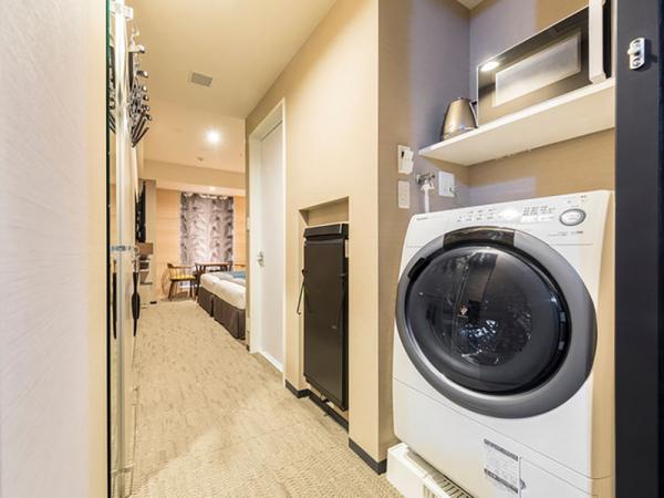 全部客房均有洗衣乾衣機及微波爐，Deluxe Twin 客房更有小型廚房。（相：Rakuten Travel 網頁）