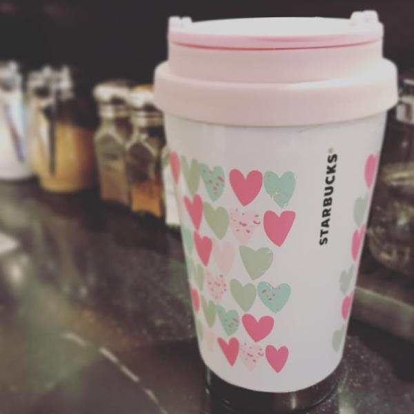 日本 Starbucks 精選特集（不斷更新） 情人節限定10款粉色系產品