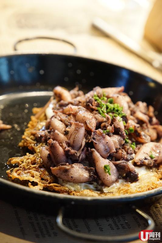 位於 La Rambla 大街的市場，星期一至日都人頭湧湧。