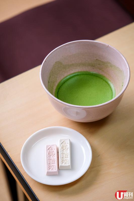 外表平平無奇，亦不見遊人，但本堂卻是意外的莊嚴美麗。