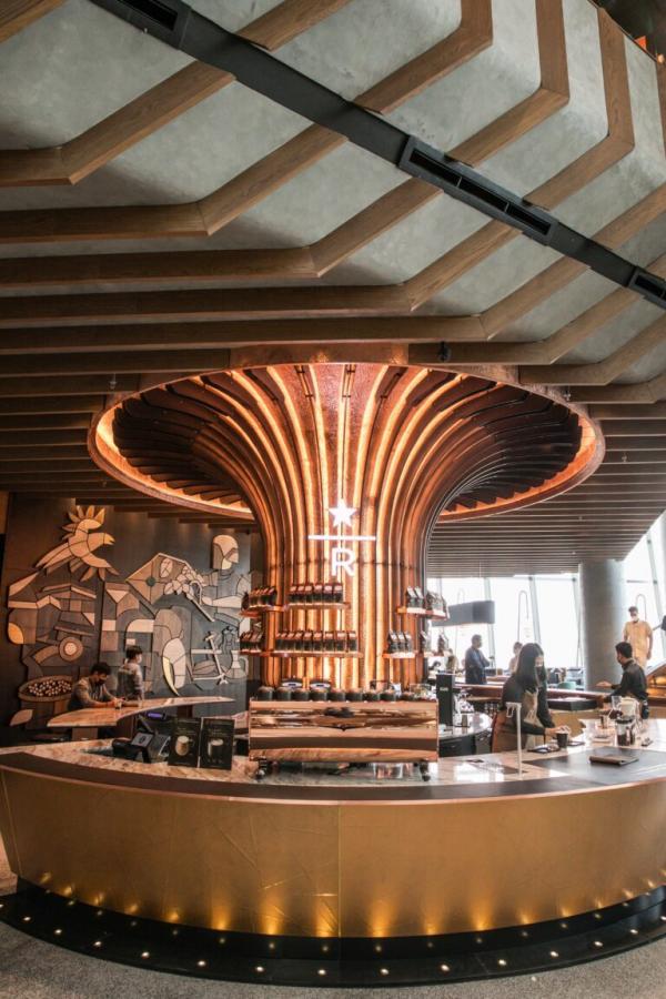 Starbucks ICONSIAM 泰國最大 Starbucks 