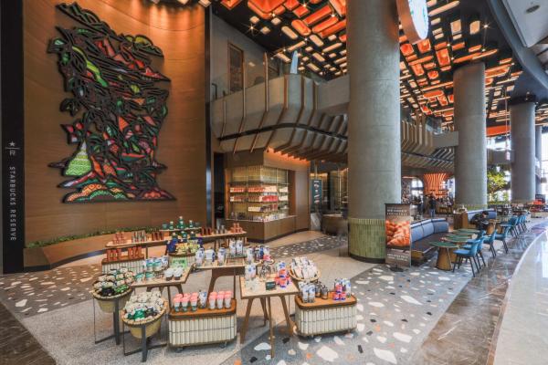 Starbucks ICONSIAM 泰國最大 Starbucks 