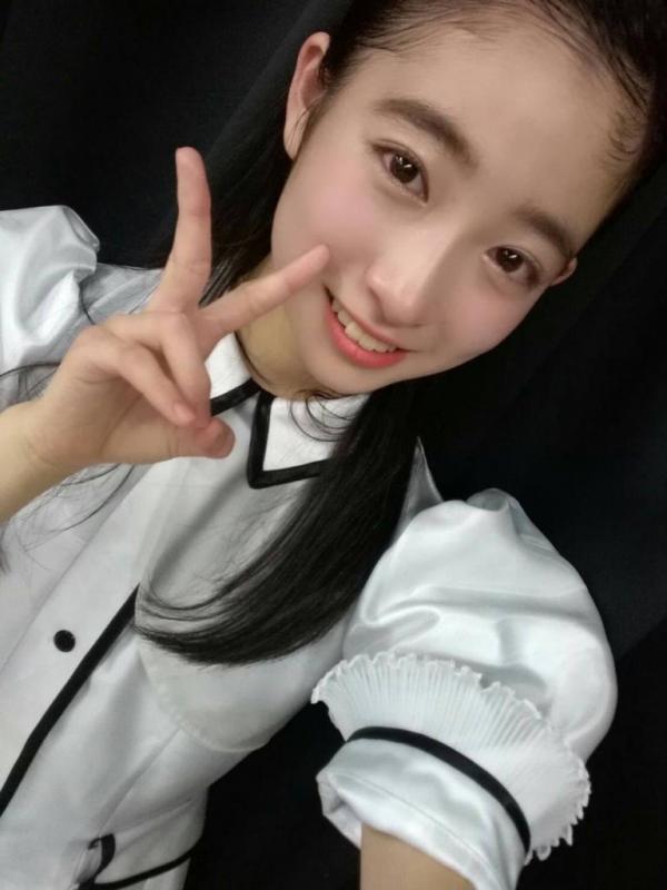 井口綾子在節目中自爆現時和3位哥哥同住