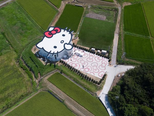 淡路島劇場餐廳 Hello Kitty 天天登場