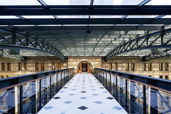 Fullerton 插旗悉尼 進駐舊郵政總局