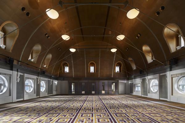 Fullerton 插旗悉尼 進駐舊郵政總局