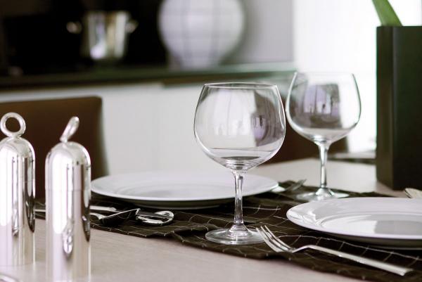 99號寶恒酒店 (99 Bonham) 地址﹕香港上環文咸東街99號