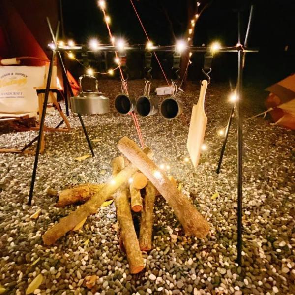  Cafe 分上午、下午及晚上三個時段，不同時段有不同的氣氛。