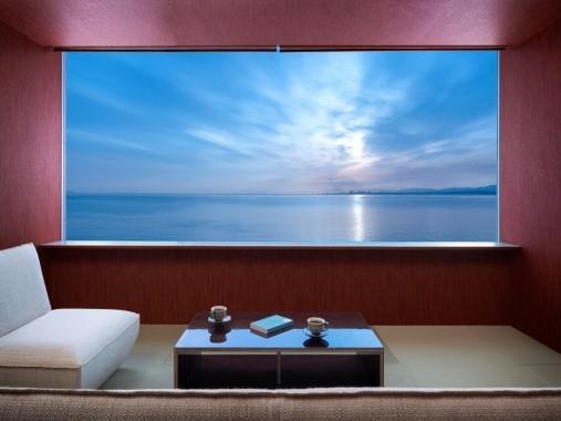 「柿渋の間」和室