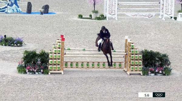 障礙物1：北齋《神奈川沖浪裏》