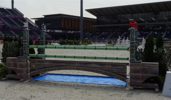 障礙物1：北齋《神奈川沖浪裏》