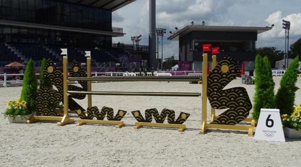 障礙物1：北齋《神奈川沖浪裏》