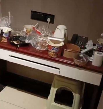 內地男酒店40天不出門兼拒執房 職員入房驚見垃圾山臭到即嘔