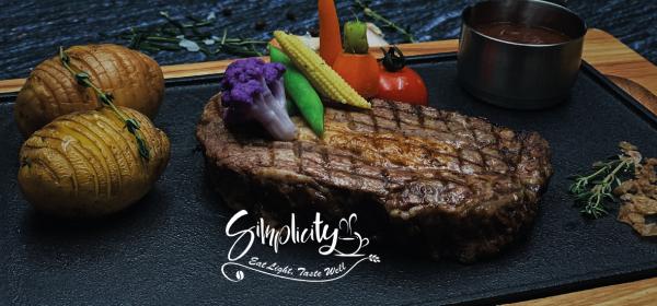 10大酒店新年Staycation優惠一覽（持續更新） 最平人均7包2餐！限量版大富翁、節日工作坊、賀年禮品