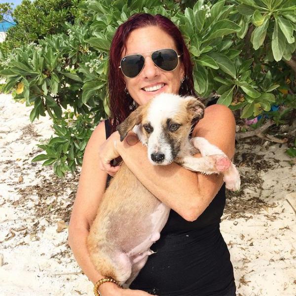 英籍婦成湯加海嘯首名罹難者 善心開動物收容所為救愛犬被海嘯捲走遇難