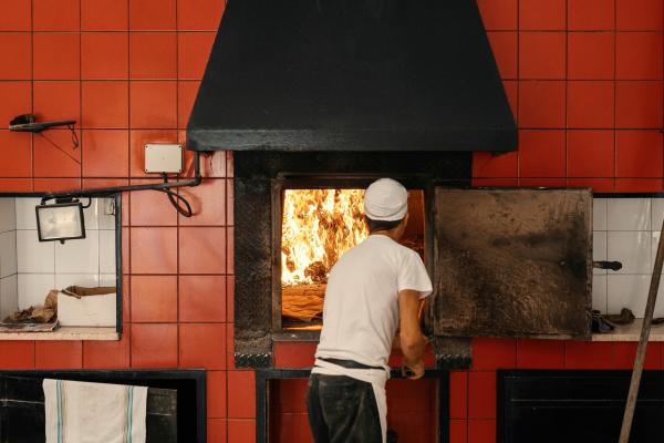 Airbnb全球招募民宿主人 一年免費住意大利西西里三層獨立屋兼收租