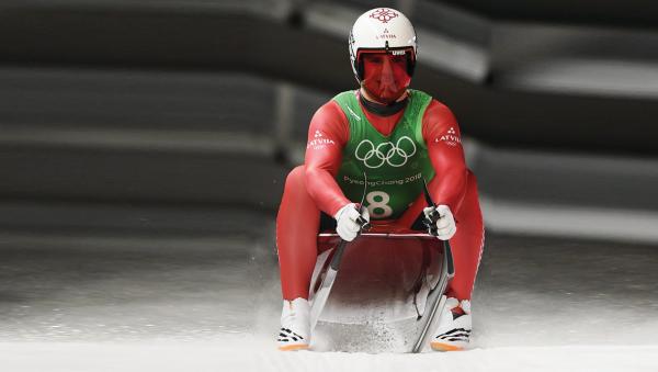 冰球、冰壺、短道速滑、高山滑雪玩法一文睇清 比賽規則、港隊賽程一覽