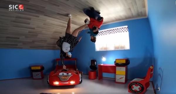 哥倫比亞自製「顛倒屋」 盼疫情下帶歡樂！暖心屋主免費開放變景點