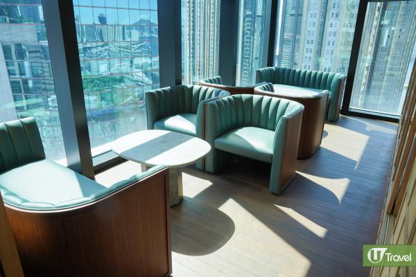 Vitamin Guru – Nutrients Extravaganza（甜菜、蘋果、檸檬和姜）$95、Master Cleanse – Beauty From The Inside Out（菠菜、萵苣、香芹、黃瓜、芹菜、蘋果和檸檬）$95、Signature Detox – Anti-Aging Energy Boost（菠蘿、蘋果和薄荷）$95